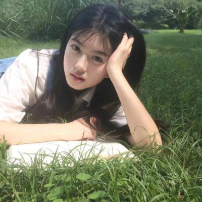 远看是蔚蓝的春天